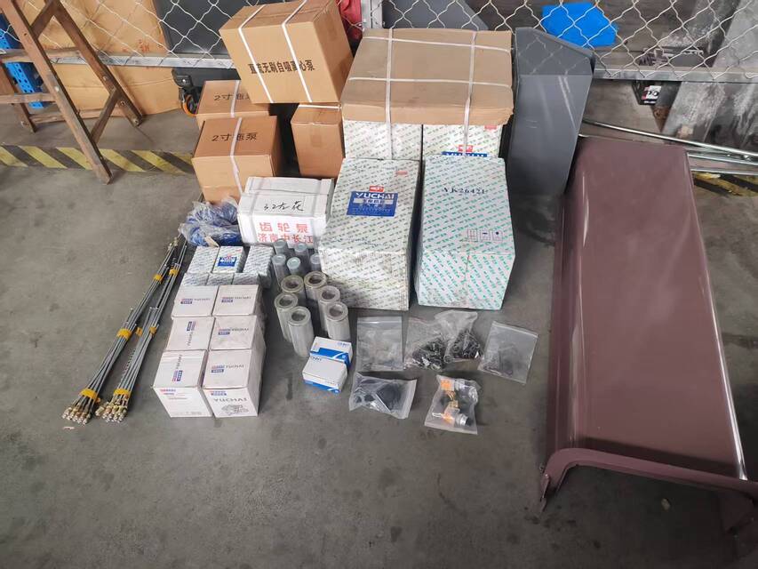 Pengiriman Mixer Muat Sendiri ZC7500 ke Kamerun